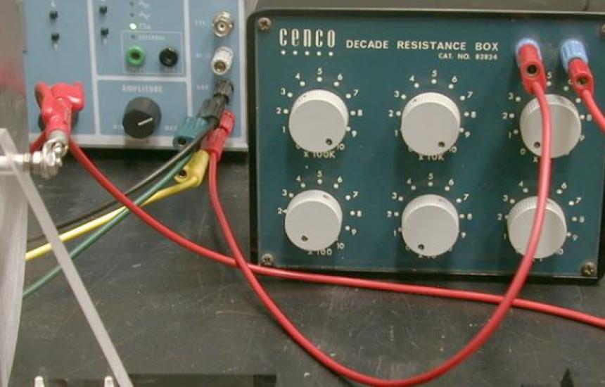 The resistance is set on a decade resistance box to 1.1 Mega Ohm.